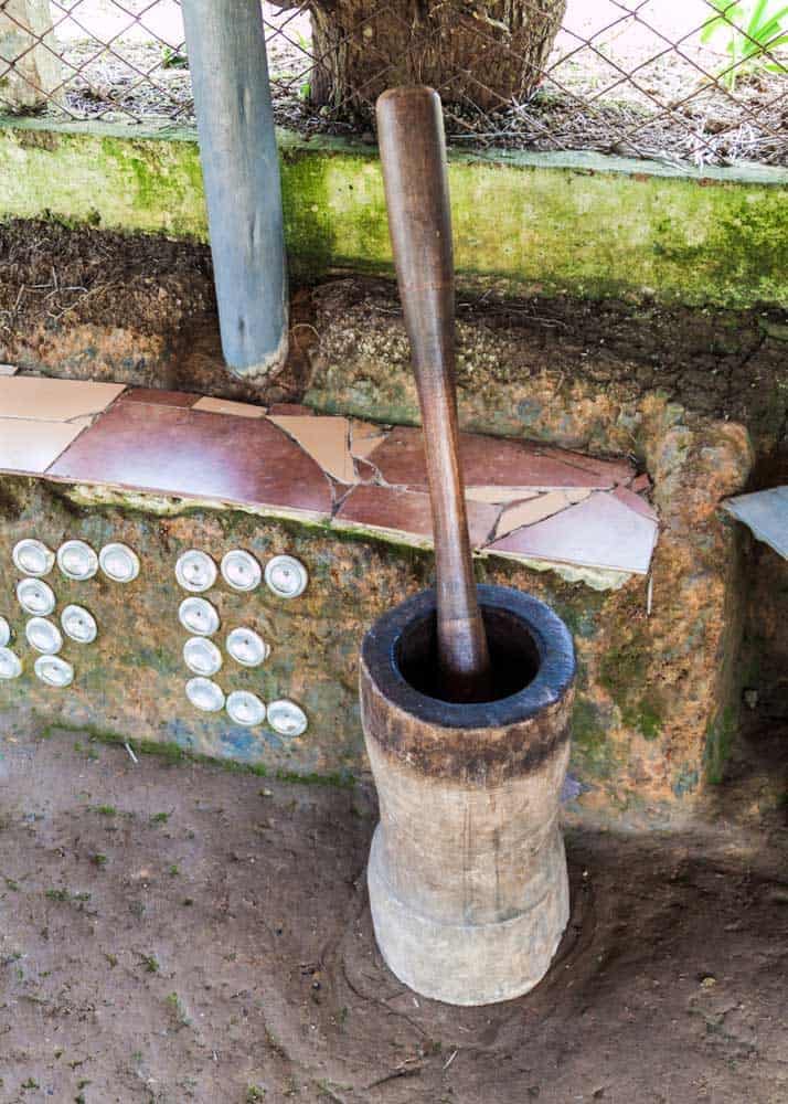 large-mortar-and-pestle-grind-coffee.jpg